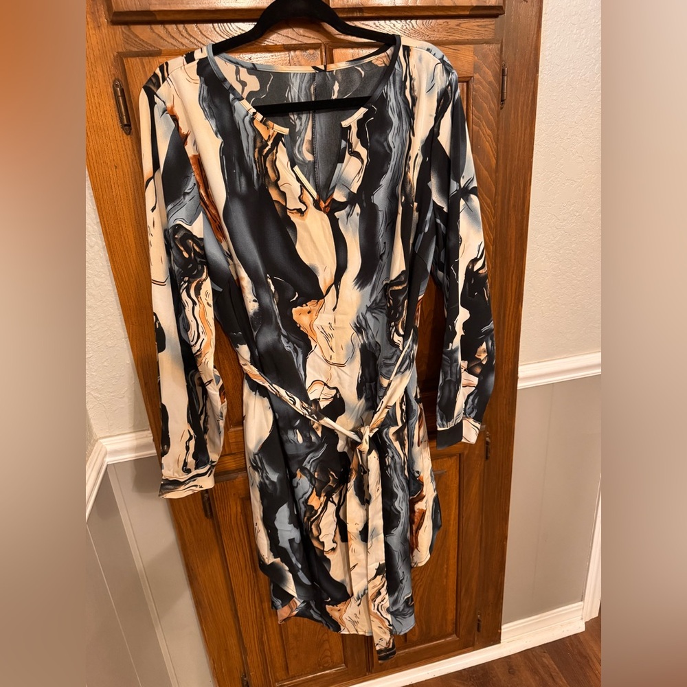 SHEIN Black and White Wrap Tie Front Dress